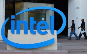 Продукция Intel снова уязвима к хакерским атакам