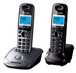582590 Р/Телефон Dect Panasonic KX-TG2512RU2 титан (труб. в компл.:2шт) АОН